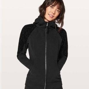 Lululemon Scuba Hoodie Floral Flock Black Size 4